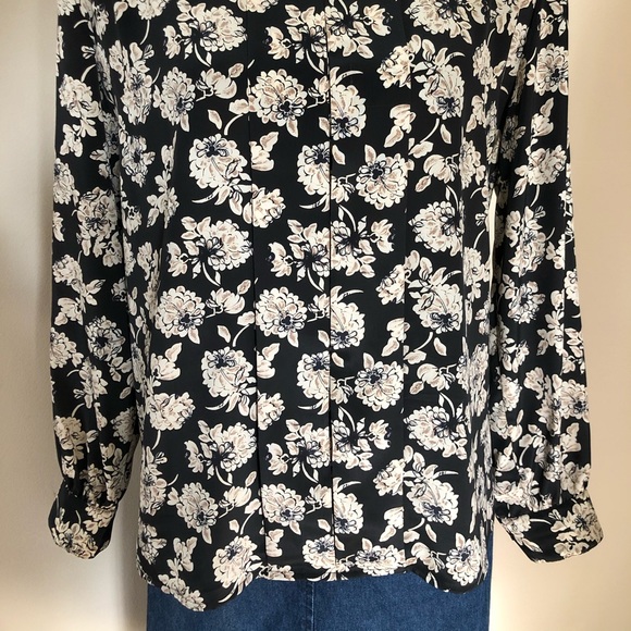 SOLD Vintage Jospehine Black/Cream Floral Blouse - Picture 2 of 10